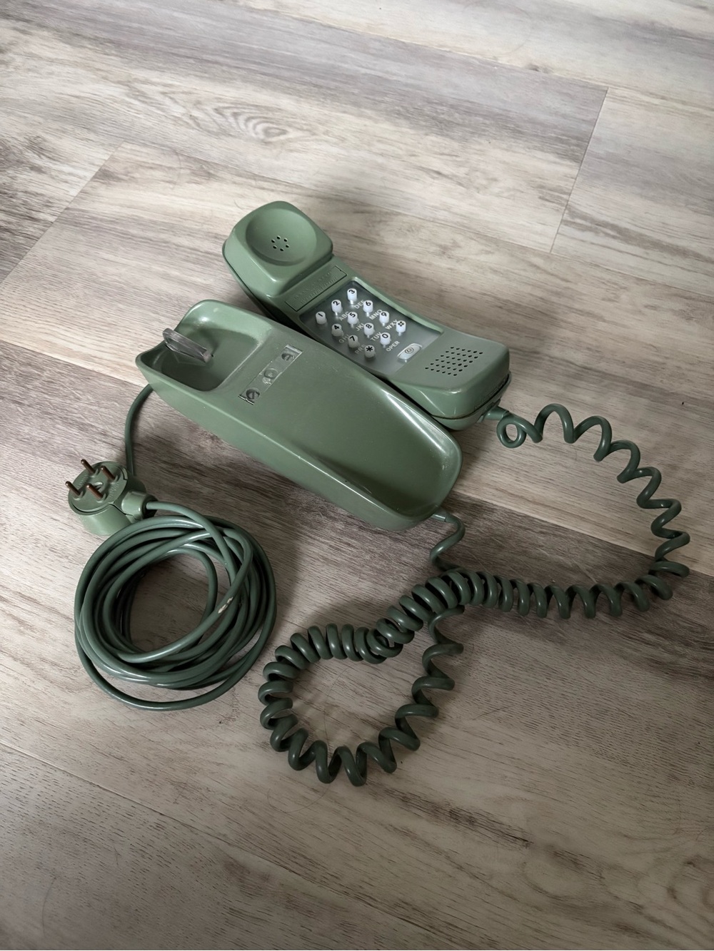 Vintage Army Green Western Electric Trimline Touch Tone Telephone